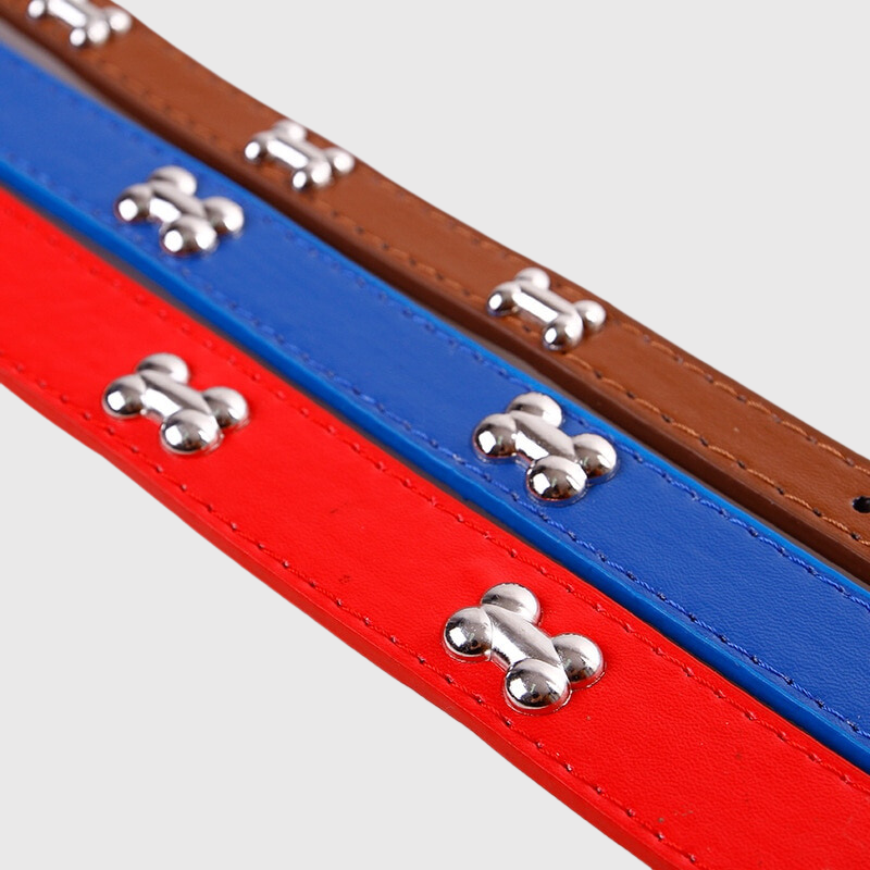 Collier en cuir pour chien motif os tricolor