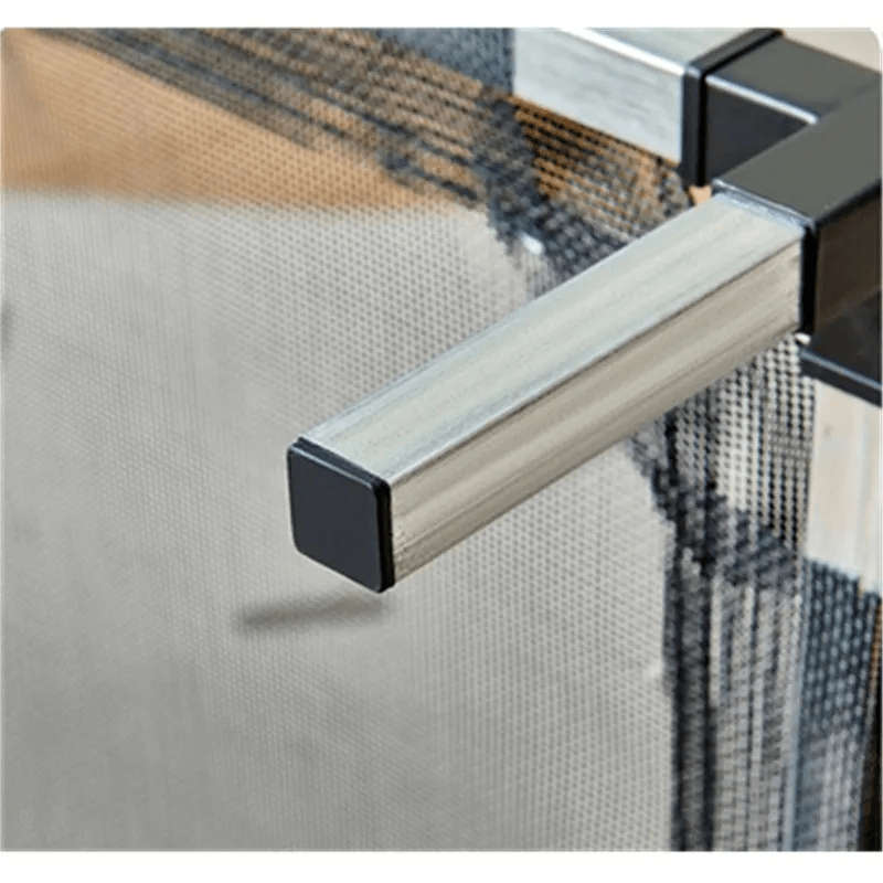 Lit Surélevé pour Chien XXL Résistance, Durabilité et Protection Supplémentaire